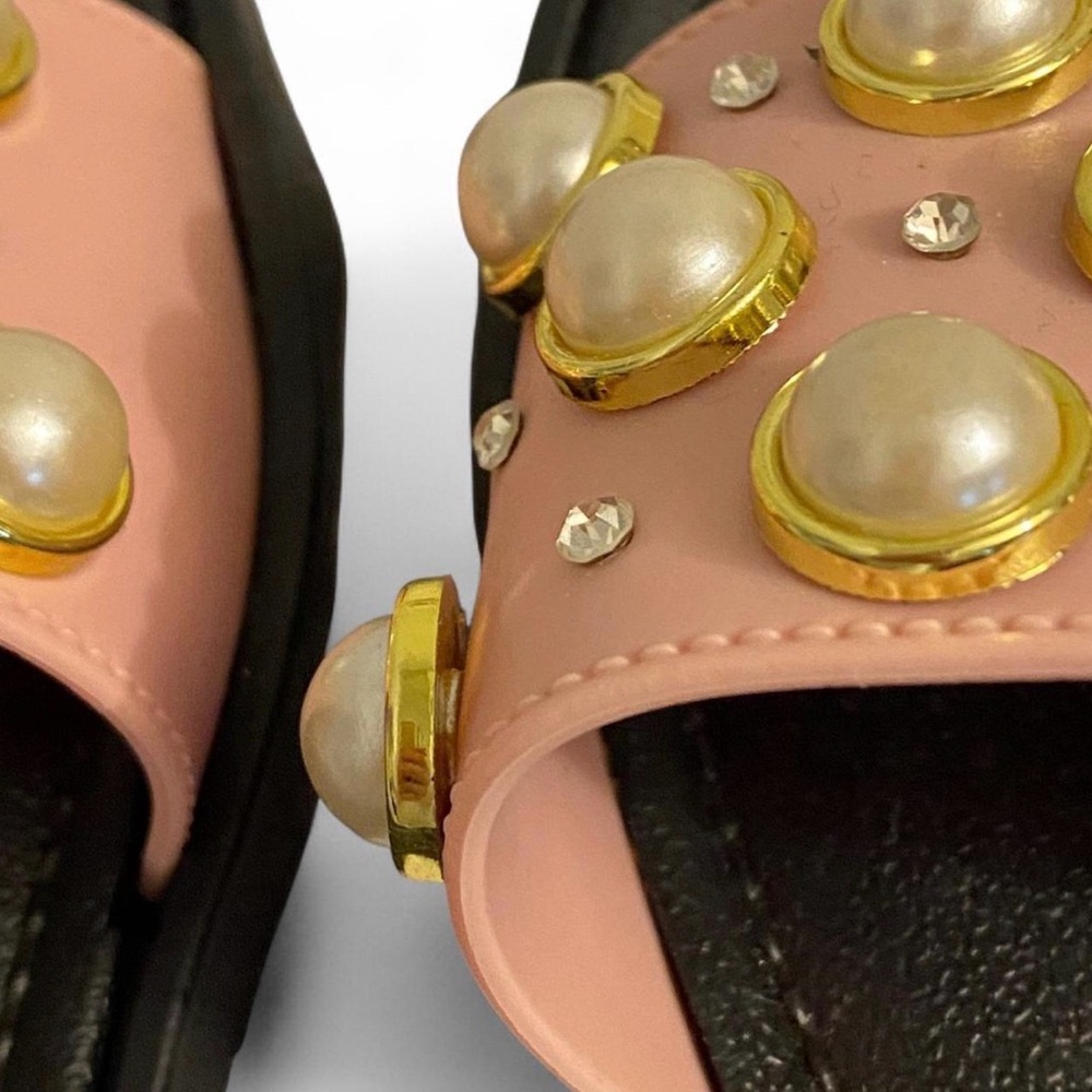 Babe Slides With Embedded Pearls - Picture 4 of 6